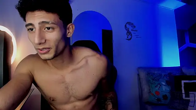 MaxiimoRomano_ Chat XXX in diretta
