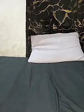 Sexy__Arab Adlı Modelin Canlı XXX Sohbeti