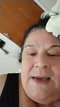 دردشة Yaya_Mineira الجنسية المباشرة