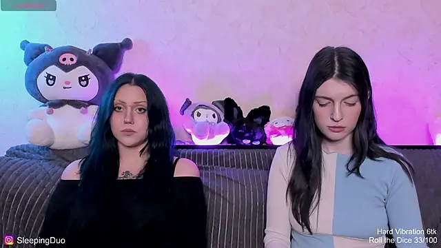 Chat +18 de SleepingDuo ao vivo