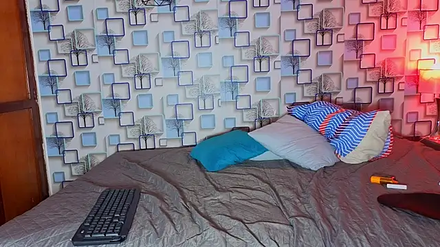 Chat +18 de LoganSteel_ ao vivo