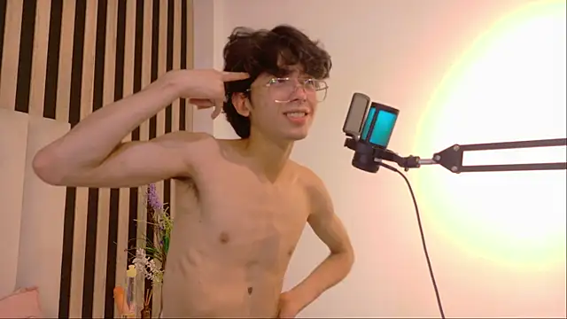 Twink_Sebas7 Chat XXX live