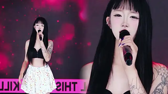 Chanel-001のライブXXXチャット