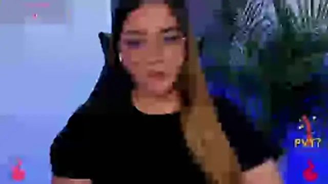 Chatroom XXX en direct de Lucia_star__