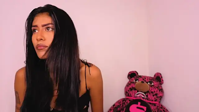 Zyrelia_Vael – Live XXX-chat