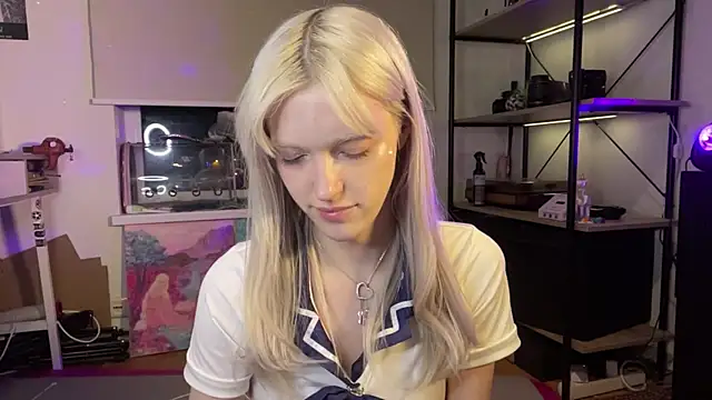 XXX chat uživo modela ShoshanaNogueras