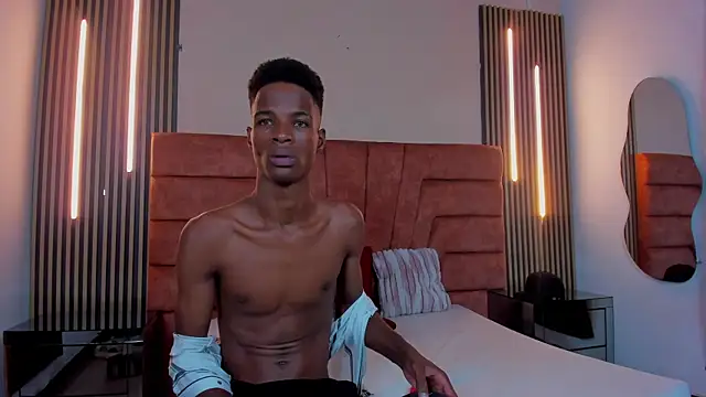 XXX chat uživo modela Tyson_Reed