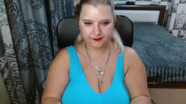 Boolochka Chat XXX live
