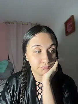XXX chat uživo modela Melody_Fox26