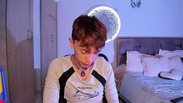 Timothy_ros Live XXX-Chat