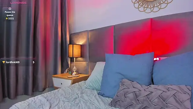 XXX chat uživo modela Ambarmoon_