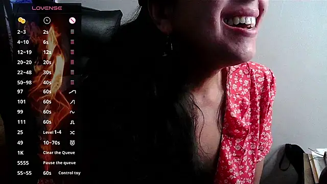 Chat XXX ao vivo de Whisperingfire
