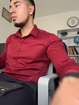 XXX chat uživo modela Dimitri_Colleman