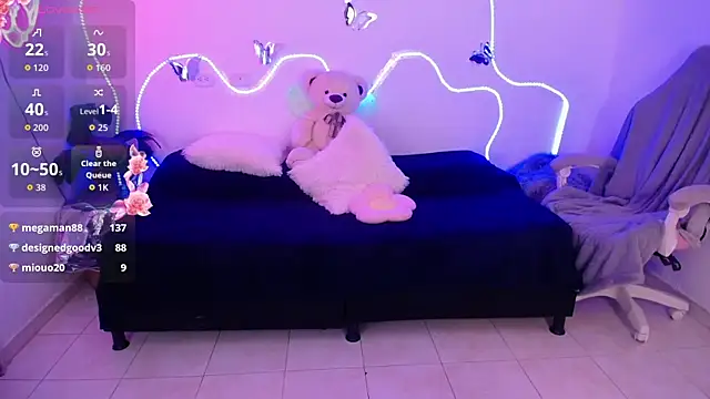 XXX chat uživo modela Valery_tiny