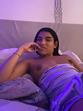 Chatroom XXX en direct de VeronicaSaenzx