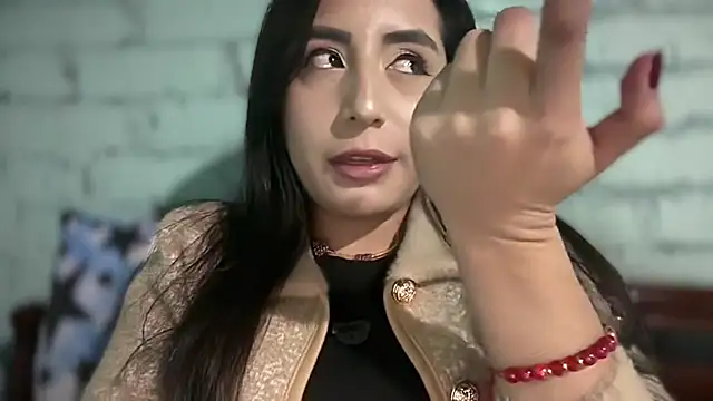 XXX chat uživo modela Tabatha_11