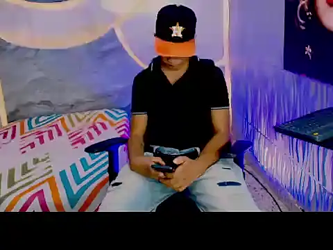 Chat +18 de NIO_KLOUDS_ ao vivo