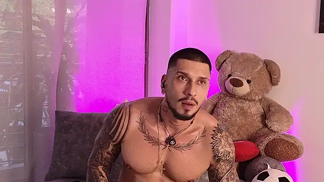 Chat +18 de Seth_Vegaa ao vivo