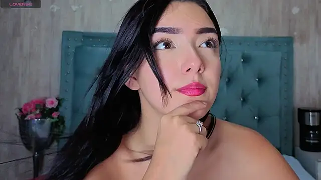XXX chat uživo modela Marcelaa_fox