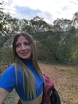 XXX chat uživo modela VALELUXX