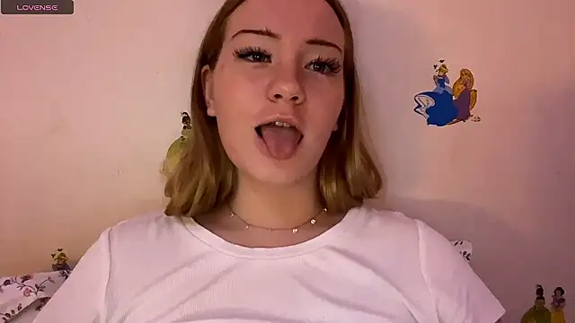 XXX chat uživo modela Lisi_Kiss_