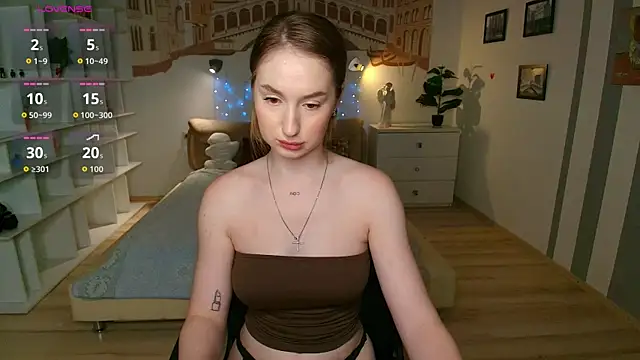 XXX chat uživo modela AlisaFoxis