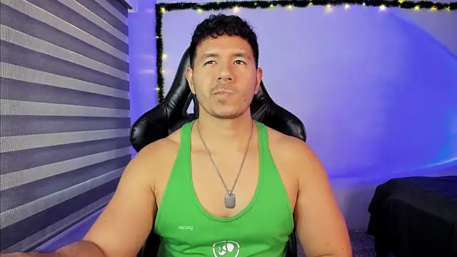 XXX chat uživo modela ransoj