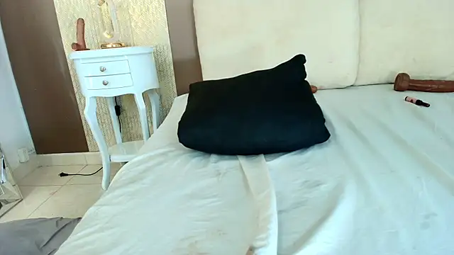 XXX chat uživo modela Tiifany_Baker