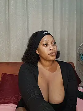 XXX chat uživo modela Toya_P