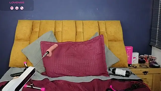 XXX chat uživo modela KendraaSimons
