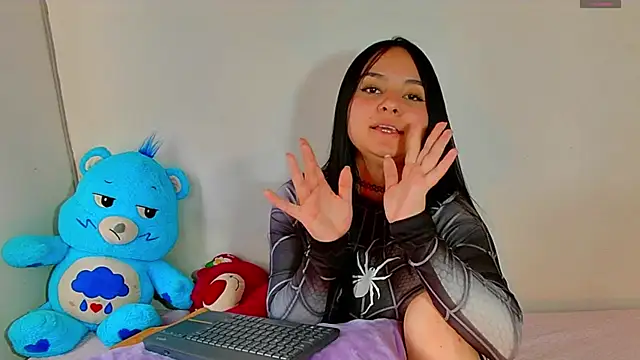 XXX chat uživo modela Anniecute__