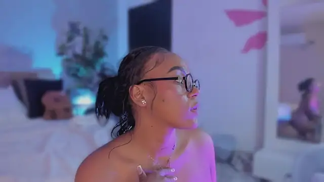 YariRose Live XXX-Chat