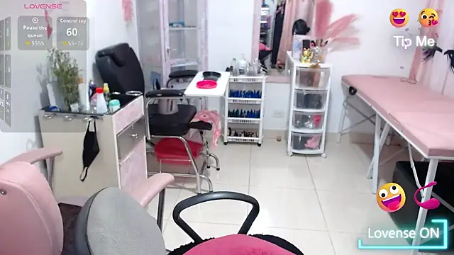 titsbiglovers' Live XXX Chat