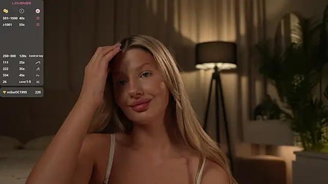 XXX chat uživo modela LeksaL