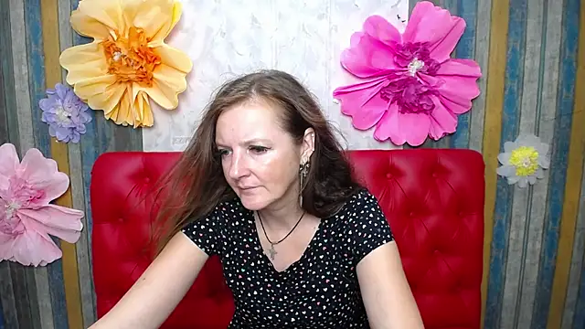 XXX chat uživo modela MeganPirs