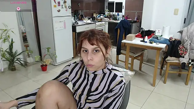 XXX chat uživo modela bunnylolaa4