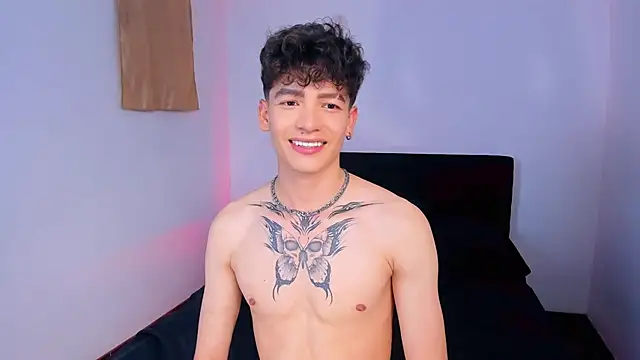Twink_Axel69 Adlı Modelin Web Kamerası Şovu