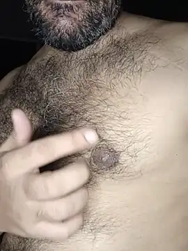 _naughtyboyX_'s Live XXX Chat