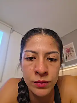 sarah_rayy live XXX chat