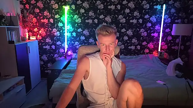 Vuitton Chat XXX in diretta