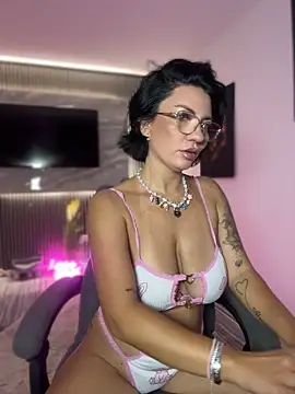 XXX chat uživo modela _Annelisse_