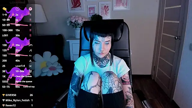 دردشة Bloood__Mary الجنسية المباشرة