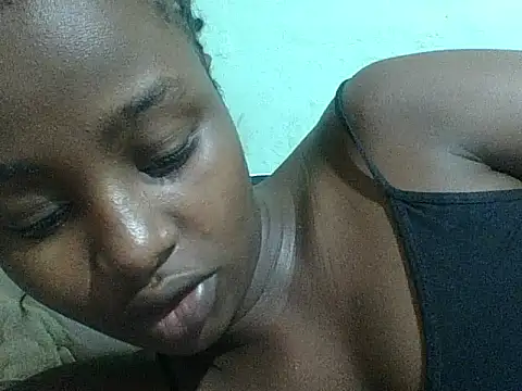 Sexxy-skinny's Live XXX Chat