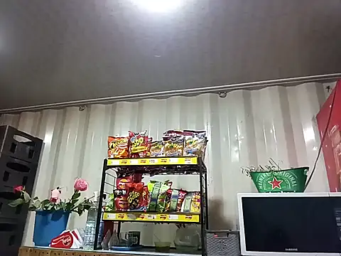 _Luna_BloomsのライブXXXチャット