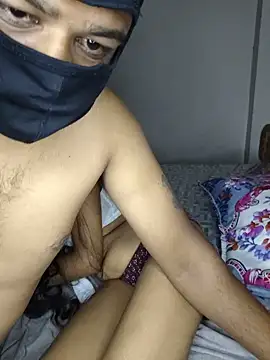XXX chat uživo modela couple_swwet