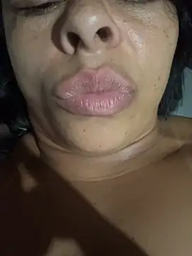 Tais36's Live XXX Chat