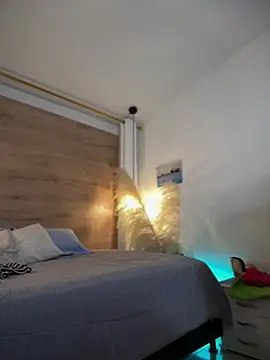 XXX chat uživo modela halaaa_1