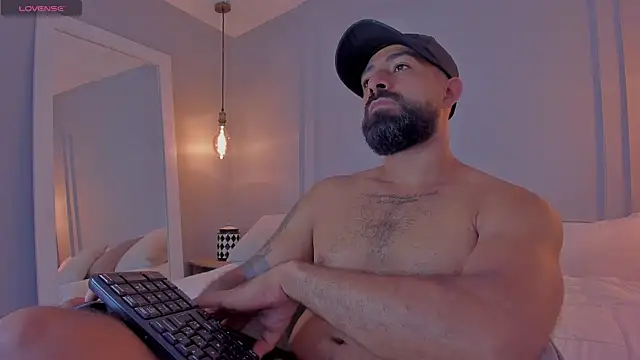 KylliamLevis Live XXX-chat