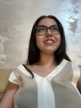 KaylaLewyss Chat XXX in diretta
