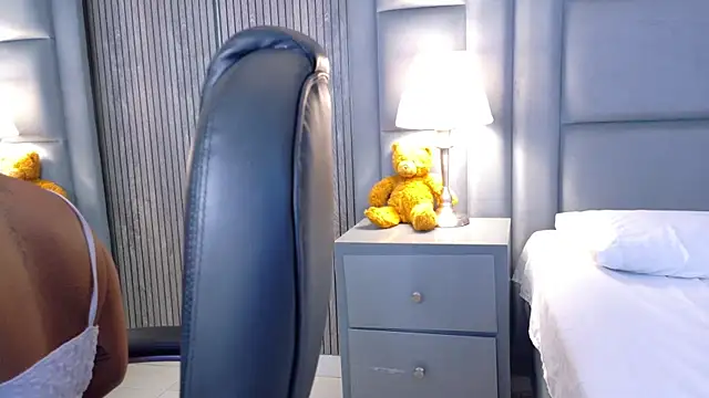 GabyMoreau's Live XXX Chat